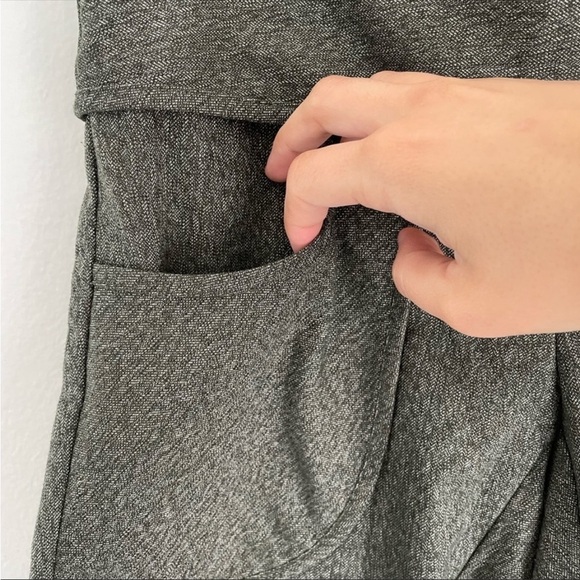 Carol Young Undesigned green roll front pocket capri pant shorts - Picture 3 of 8